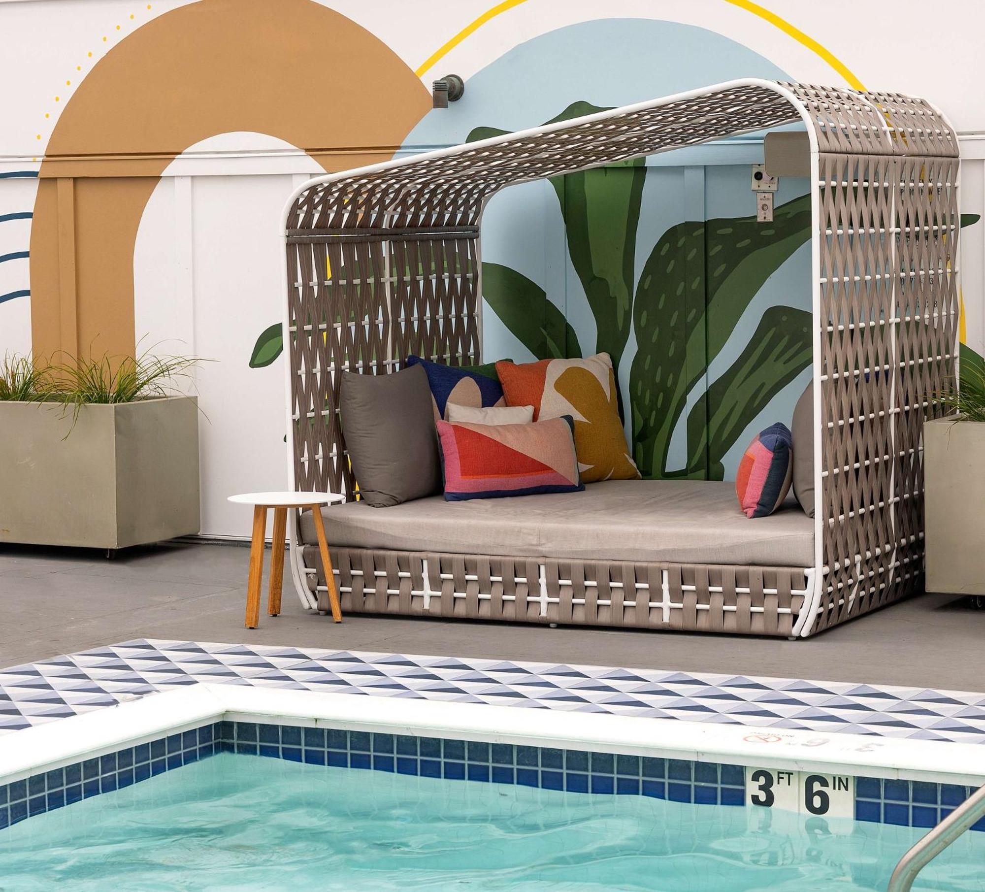 Inn At The Pier Pismo Beach, Curio Collection By Hilton Luaran gambar