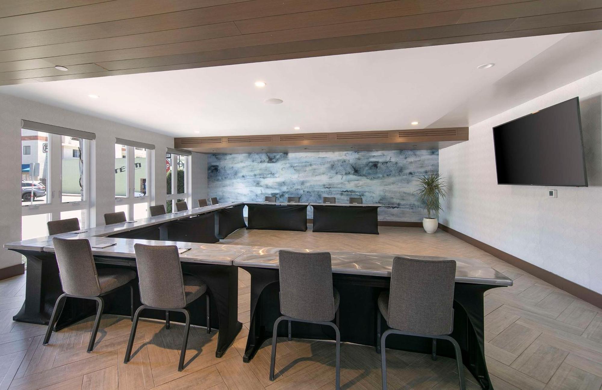 Inn At The Pier Pismo Beach, Curio Collection By Hilton Luaran gambar
